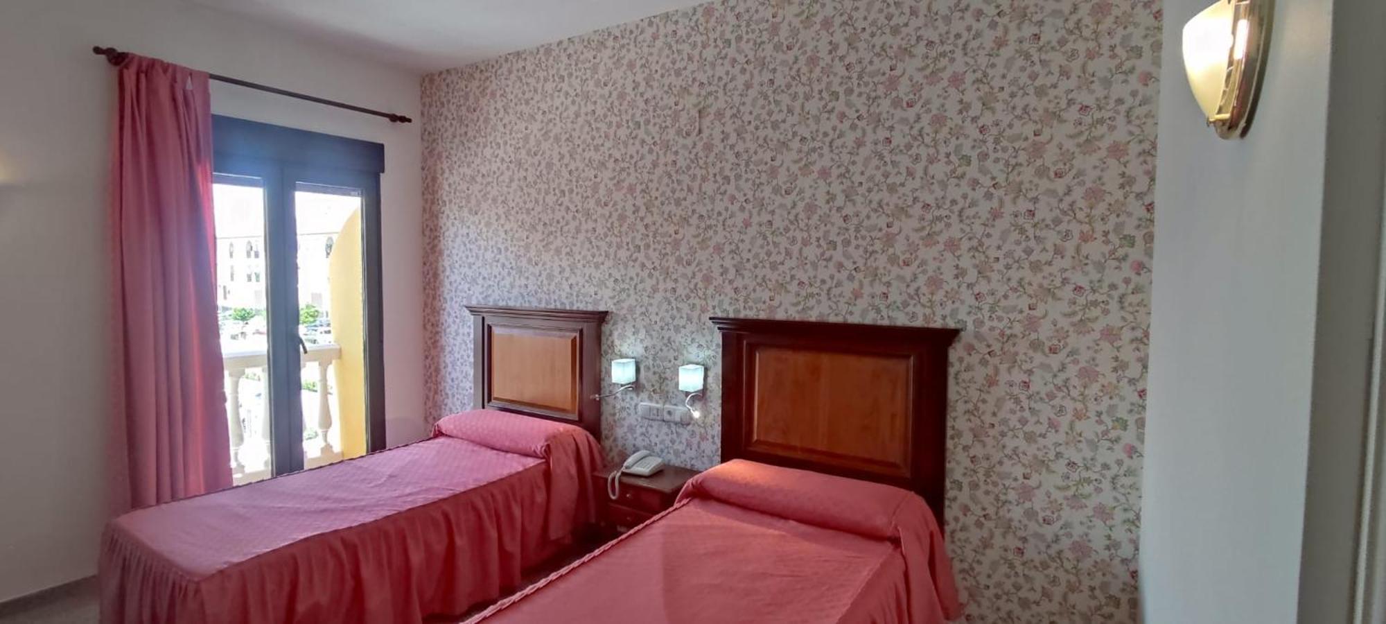 Hotel El Doncel Atarfe Ngoại thất bức ảnh