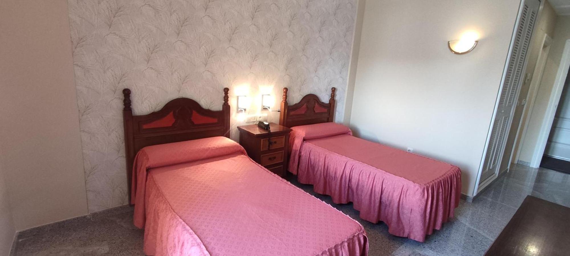 Hotel El Doncel Atarfe Ngoại thất bức ảnh